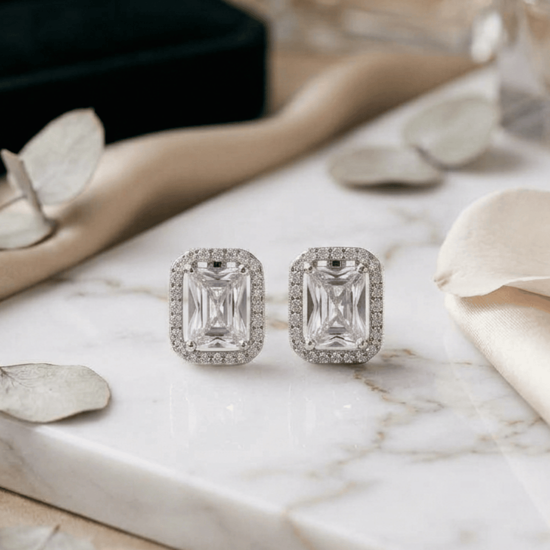 Elvienne Radiance Silver Earrings