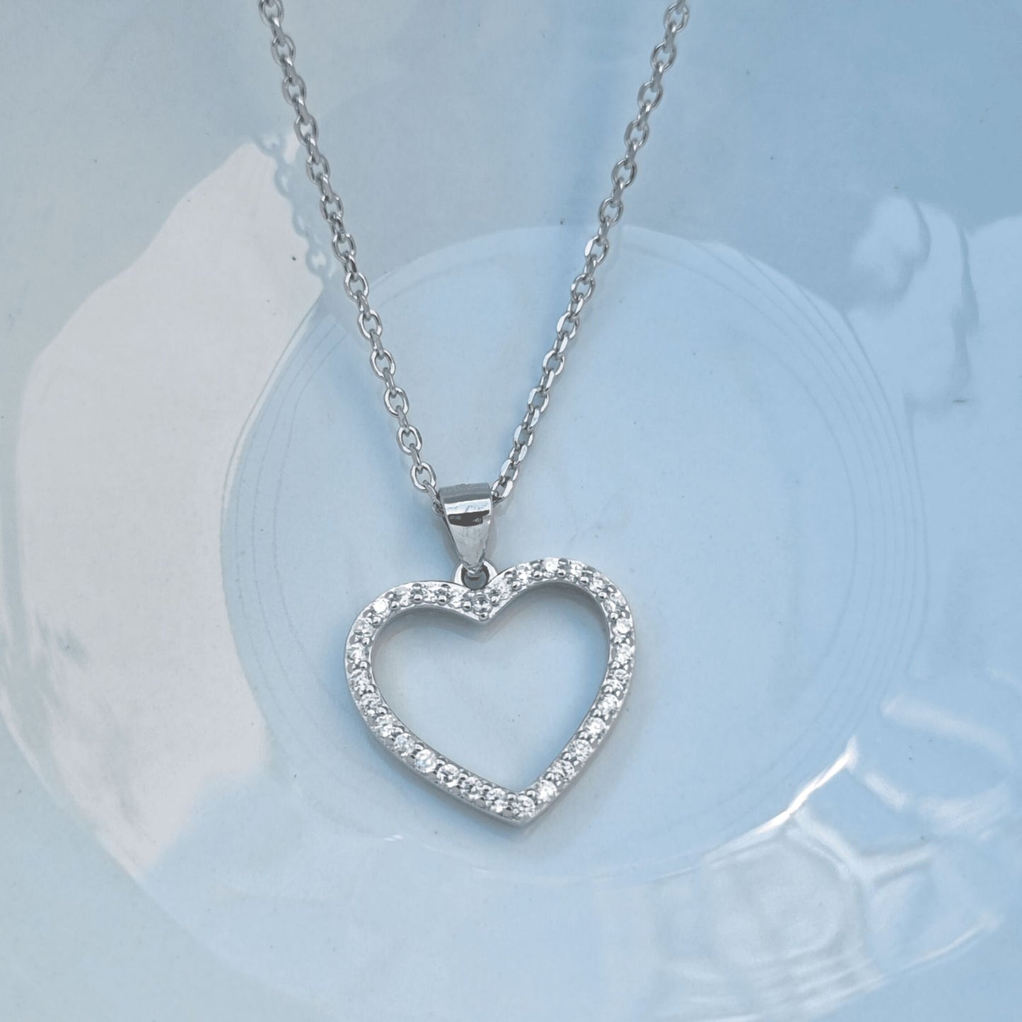 Silver Heart Pendant With Link Chain