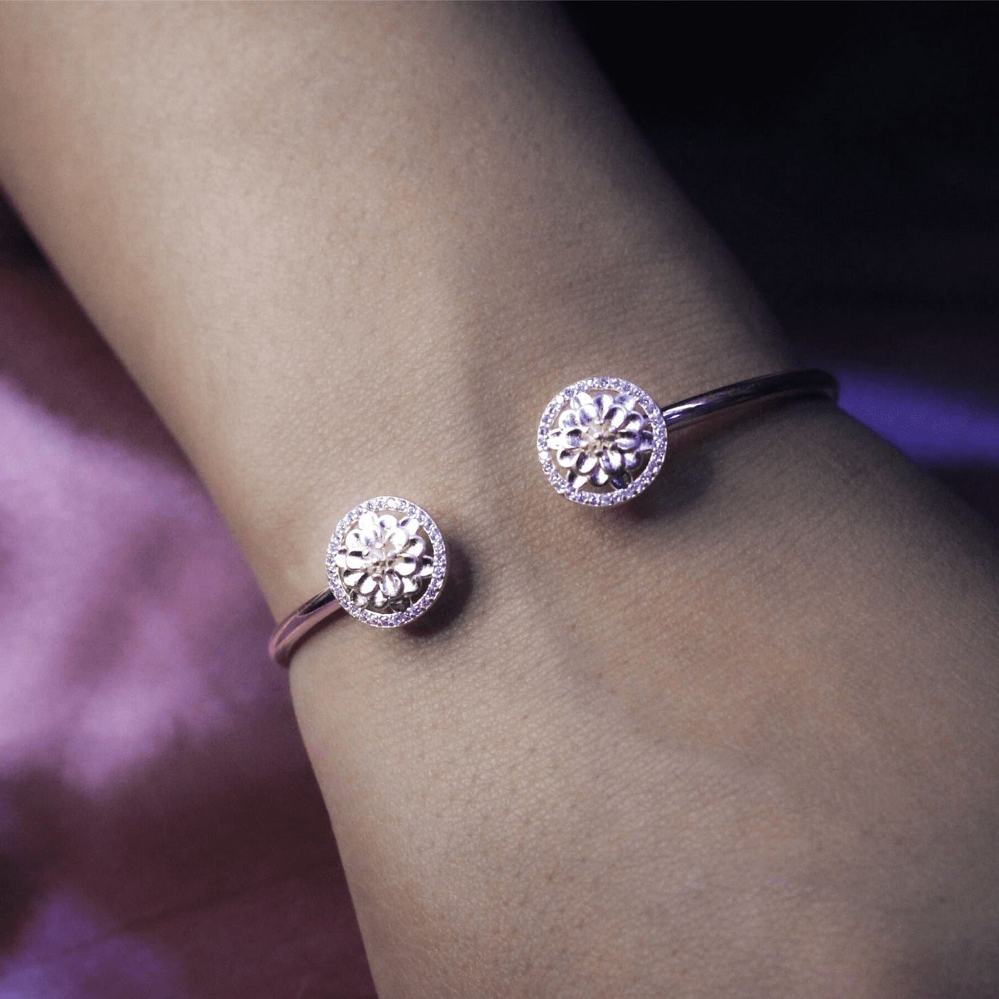 Rose Gold Dual Flower Ring Bracelet