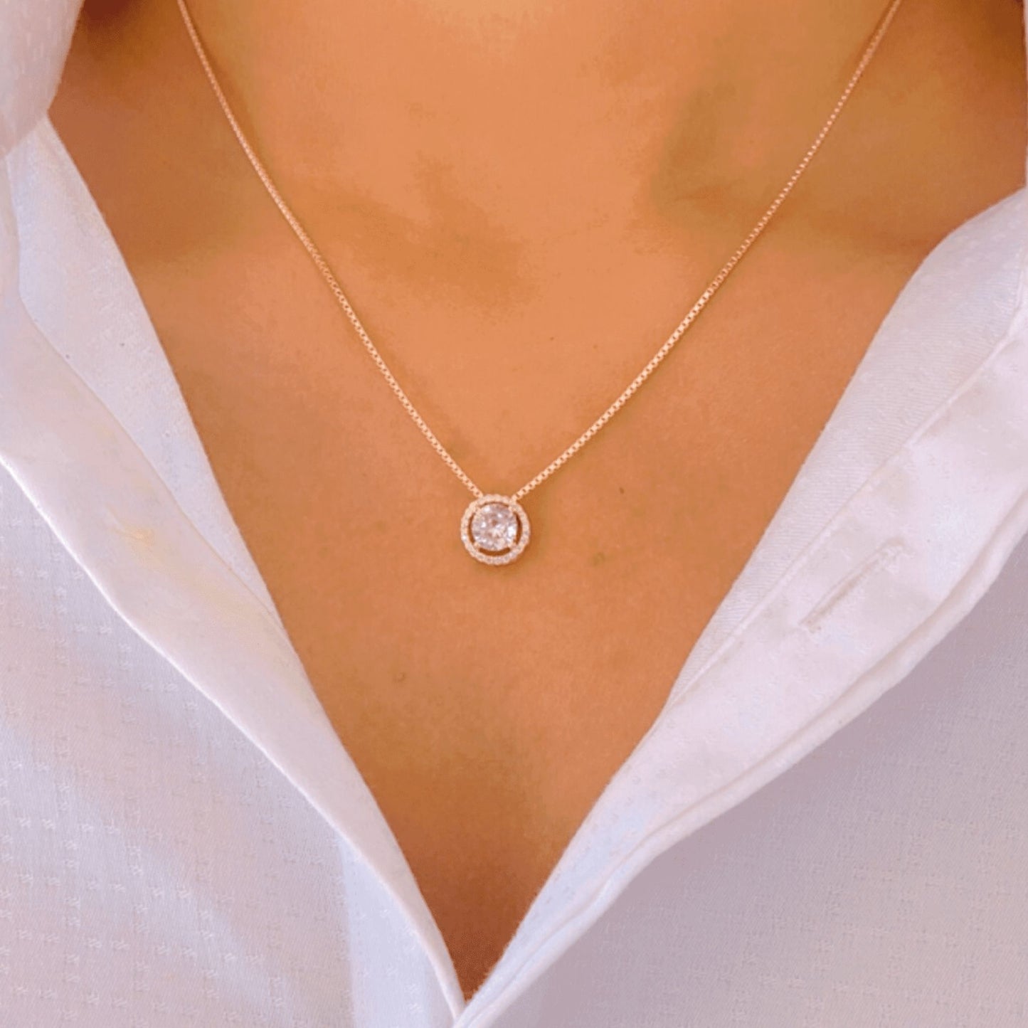 Rose Gold Halo Round Necklace